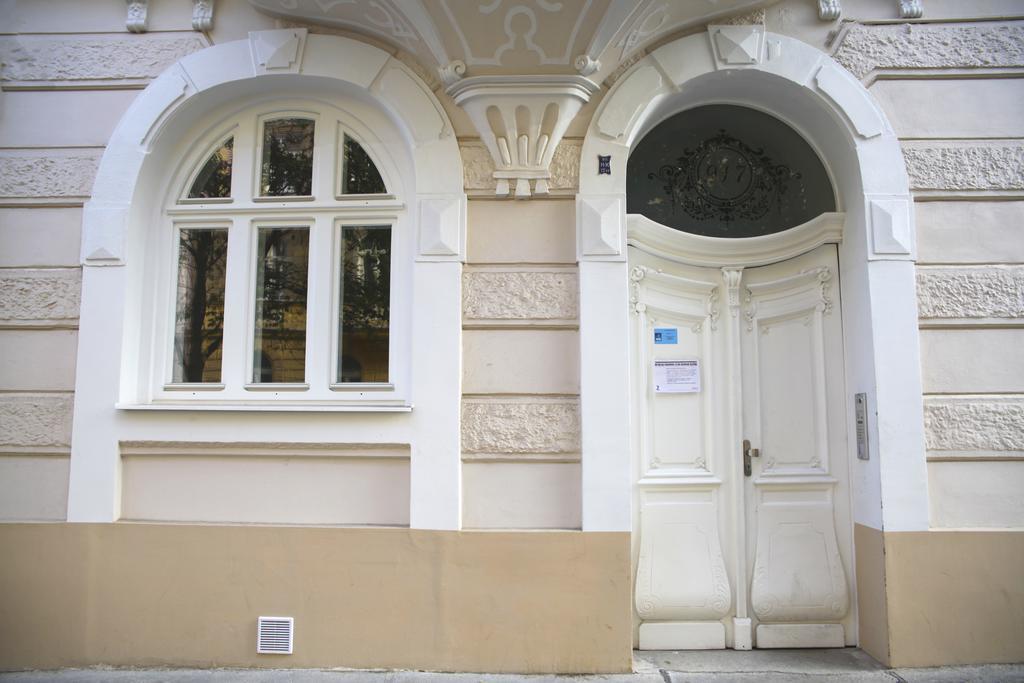 Simackova 15/52 Praha