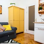 Apartment Simackova 15/52